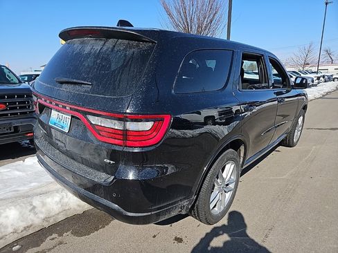 Used 2025 Dodge Durango GT image 3
