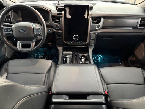 Used 2024 Ford F150 Lightning Lariat AWD/4WD image 18