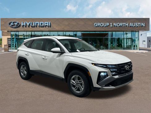 New 2026 Hyundai Tucson SE image 7