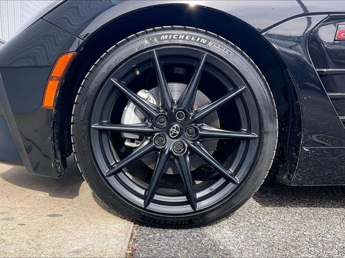 Used 2023 Toyota GR86 Premium w/ ALL Weather Mat Package (TMS) image 11