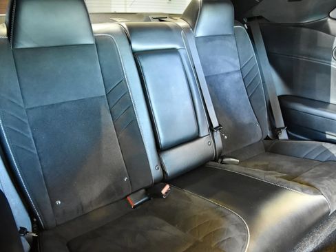 Used 2022 Dodge Challenger SRT Hellcat w/ Plus Package RWD image 23