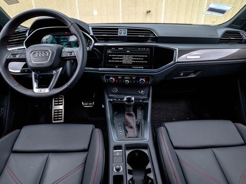 Used 2025 Audi Q3 2.0T Premium Plus w/ Premium Plus Package AWD/4WD image 14