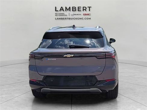 Used 2024 Chevrolet Equinox EV LT AWD/4WD image 4
