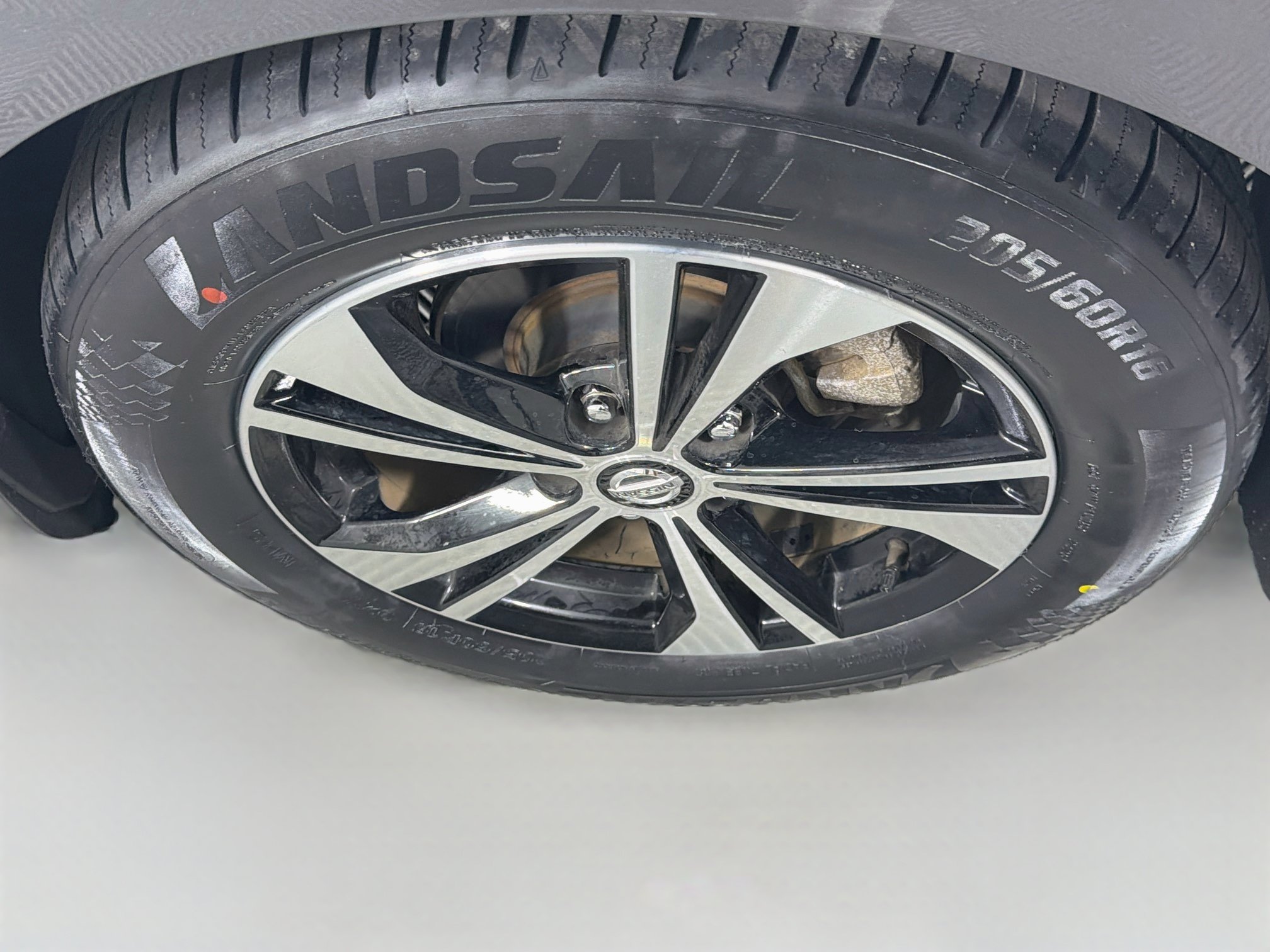 Used 2023 Nissan Sentra SV w/ All-Weather Package FWD image 11