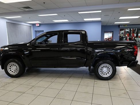 New 2026 Chevrolet Colorado W/T w/ Advanced Trailering Package AWD/4WD image 2