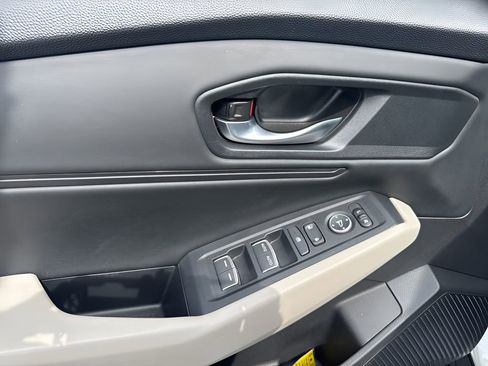 Used 2024 Honda Accord EX image 26