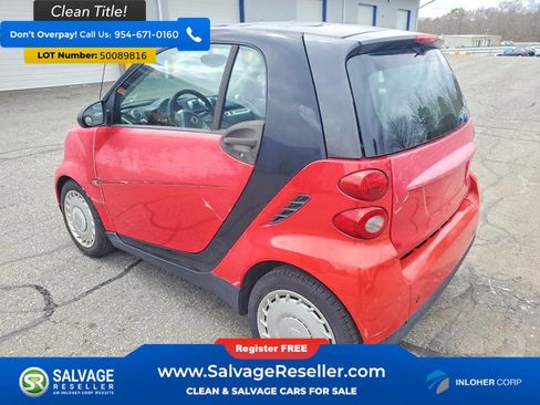 Used 2012 smart fortwo pure image 3