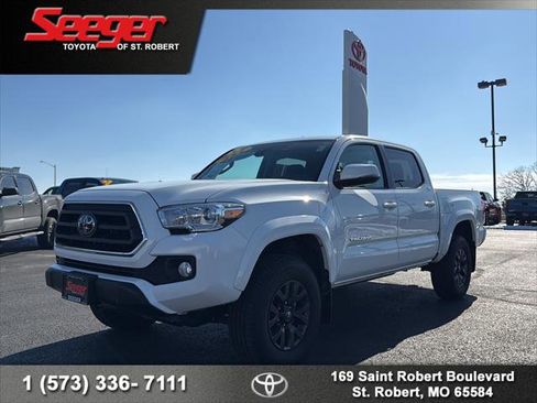 Certified 2023 Toyota Tacoma SR5 image 1