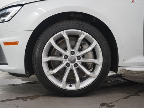 Used 2019 Audi A4 2.0T Premium Plus w/ Premium Plus Package AWD/4WD image 27