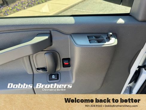 New 2026 Chevrolet Express 2500 w/ Driver Convenience Package RWD image 15