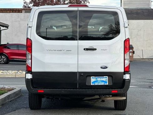 Used 2022 Ford Transit 350 XLT image 8