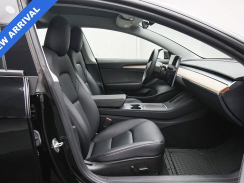 Used 2022 Tesla Model 3 image 46