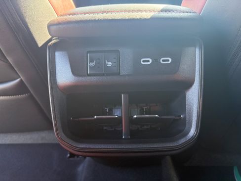 New 2026 Dodge Charger R/T AWD/4WD image 14