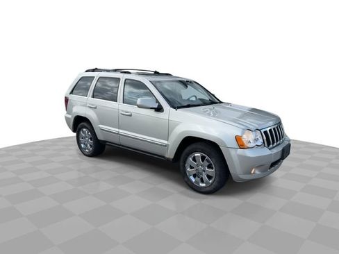 Used 2008 Jeep Grand Cherokee Limited w/ Trailer Tow Group IV AWD/4WD image 2