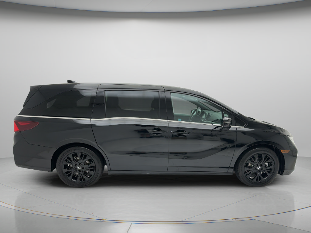 Used 2025 Honda Odyssey Sport-L image 6