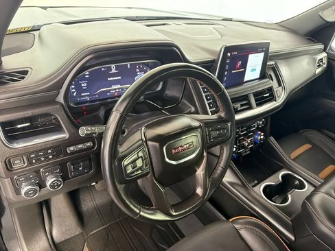 Used 2023 GMC Yukon XL AT4 w/ AT4 Premium Plus Package AWD/4WD image 14