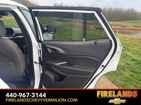 New 2026 Chevrolet Trax ACTIV w/ Driver Confidence Package FWD image 32