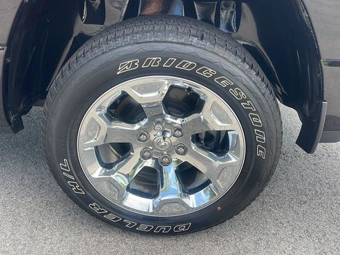 Used 2020 RAM 1500 Big Horn AWD/4WD image 12