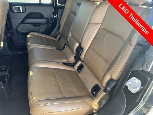 Used 2021 Jeep Gladiator Overland w/ Popular Equipment Package image 22