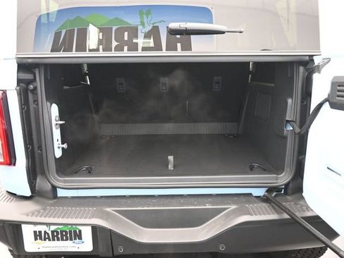 New 2025 Ford Bronco Heritage Edition image 8