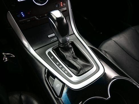 Used 2015 Ford Edge Titanium w/ Equipment Group 301A image 22