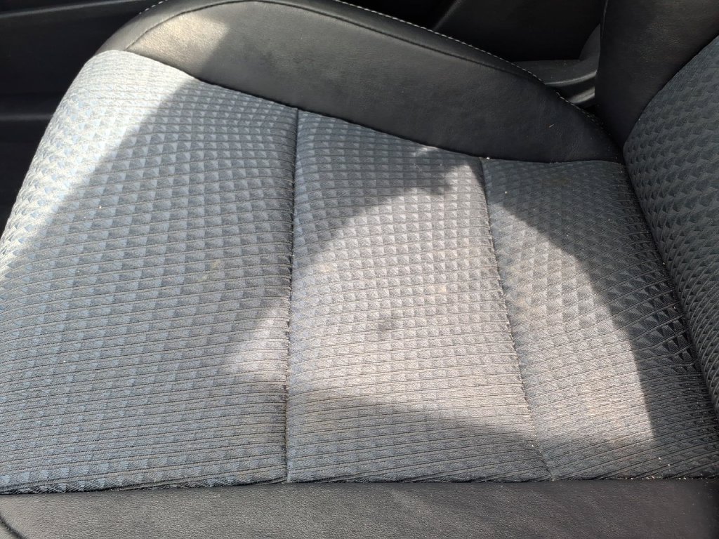 Used 2013 Toyota Camry SE FWD image 23