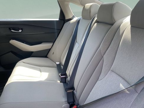 Certified 2023 Honda Accord EX image 19