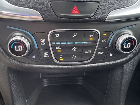 Certified 2019 Chevrolet Equinox LT AWD/4WD image 29