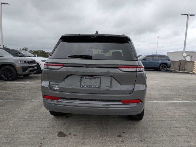 New 2027 Jeep Grand Cherokee Limited AWD/4WD image 5
