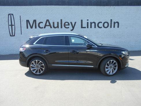 Certified 2023 Lincoln Nautilus Reserve w/ Equipment Group 202A AWD/4WD image 1