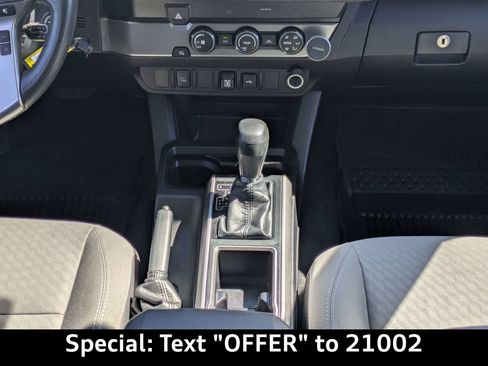 Used 2020 Toyota Tacoma SR5 RWD image 19