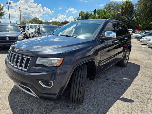 Used 2014 Jeep Grand Cherokee Overland w/ Advanced Technology Group RWD image 3