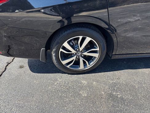 Used 2023 Honda Odyssey Touring image 32