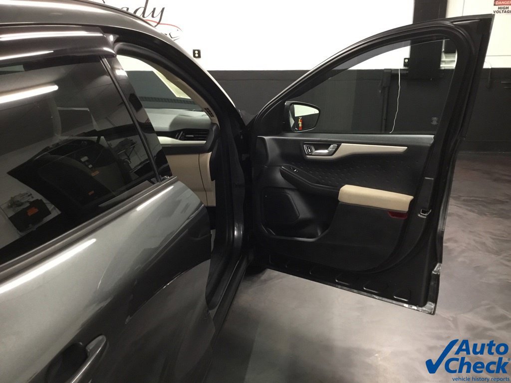 Used 2020 Ford Escape SE AWD/4WD image 39