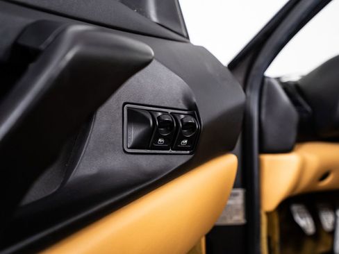 Used 1997 Ferrari F355 Spider image 29