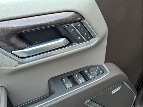 Used 2025 Chevrolet Silverado 1500 LTZ w/ LTZ Premium Package image 20