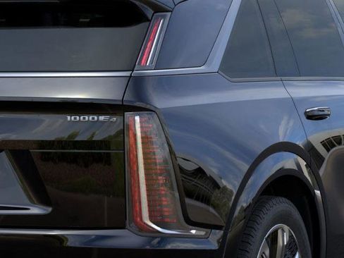 New 2025 Cadillac Escalade IQ Luxury 2 image 35