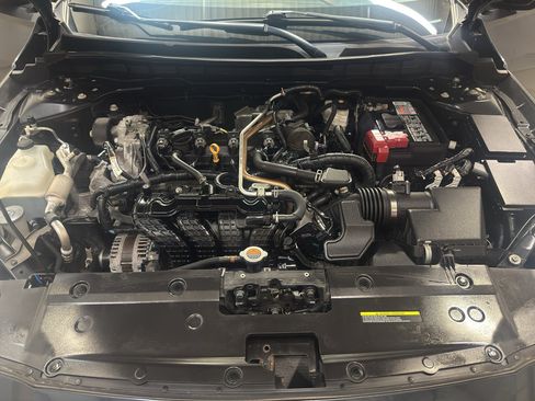 Used 2022 Nissan Altima 2.5 SV w/ SV Premium Package AWD/4WD image 31