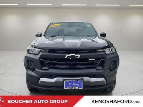 Used 2026 Chevrolet Colorado Trail Boss image 2