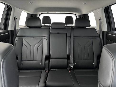 New 2026 Hyundai Santa Fe SEL image 17