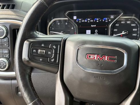 Used 2022 GMC Sierra 2500 AT4 w/ AT4 Premium Plus Package AWD/4WD image 29