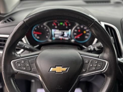 Used 2018 Chevrolet Equinox LT w/ Sun & Infotainment Package AWD/4WD image 13