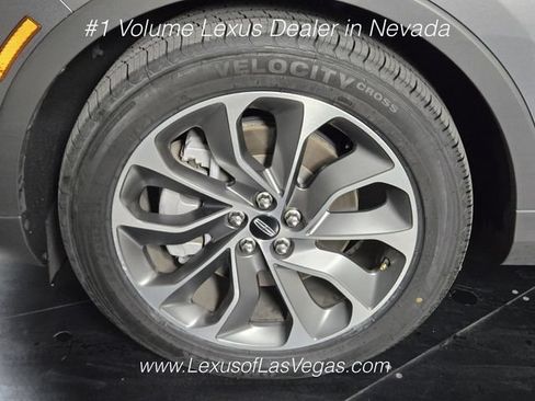 Used 2023 Lincoln Nautilus Reserve FWD image 12
