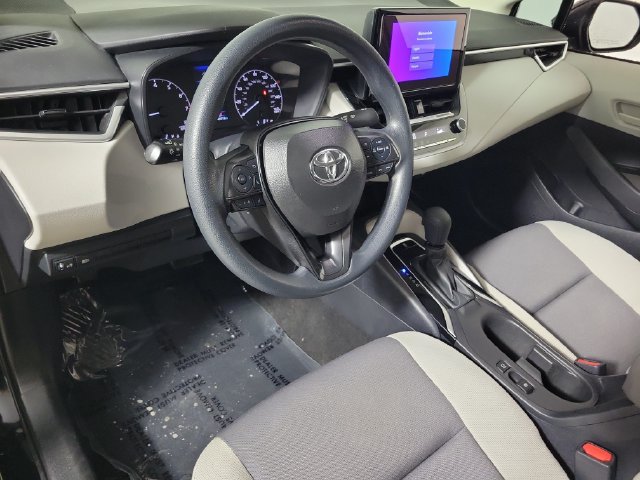 Used 2024 Toyota Corolla LE FWD image 18