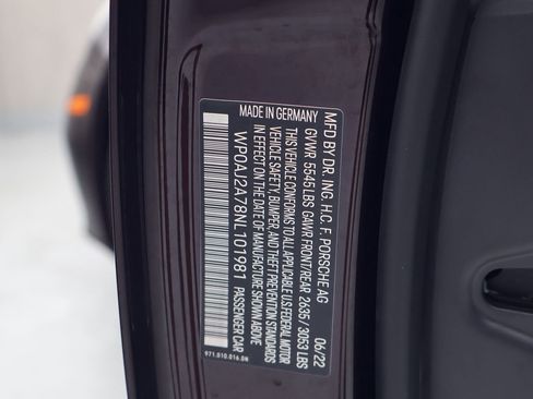 Certified 2022 Porsche Panamera Platinum Edition image 29