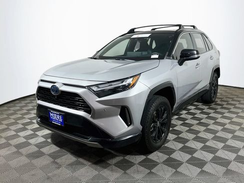 Certified 2023 Toyota RAV4 XSE AWD/4WD image 3