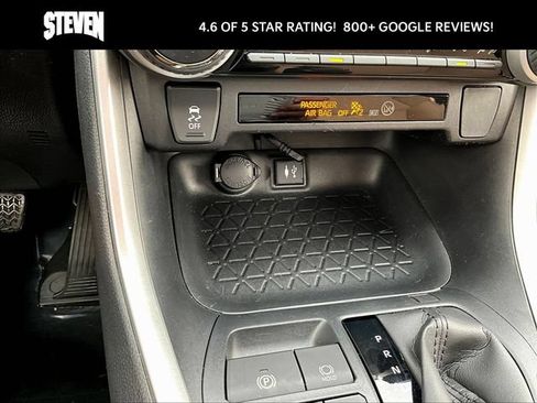 Used 2019 Toyota RAV4 XLE w/ All Weather Liner Package AWD/4WD image 18