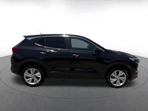 Used 2025 Buick Encore GX Preferred AWD/4WD image 15