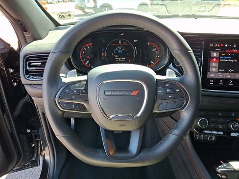 Used 2025 Dodge Durango GT AWD/4WD image 22