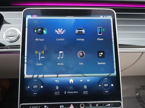 Used 2023 Mercedes-Benz S 580 4MATIC Sedan w/ 3D Technology Package image 74